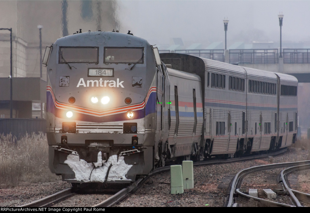 AMTK 184 Ph4 Heritage unit leading the eastbound California Zephyr 